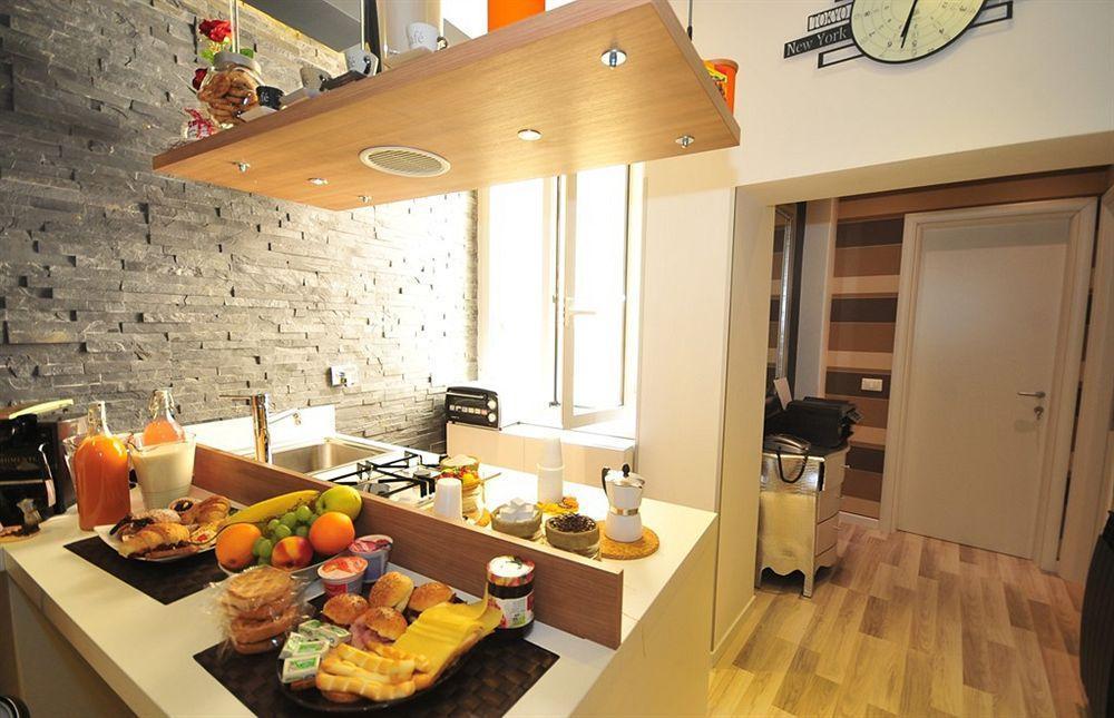 Bed and Breakfast Living Rzym Zewnętrze zdjęcie