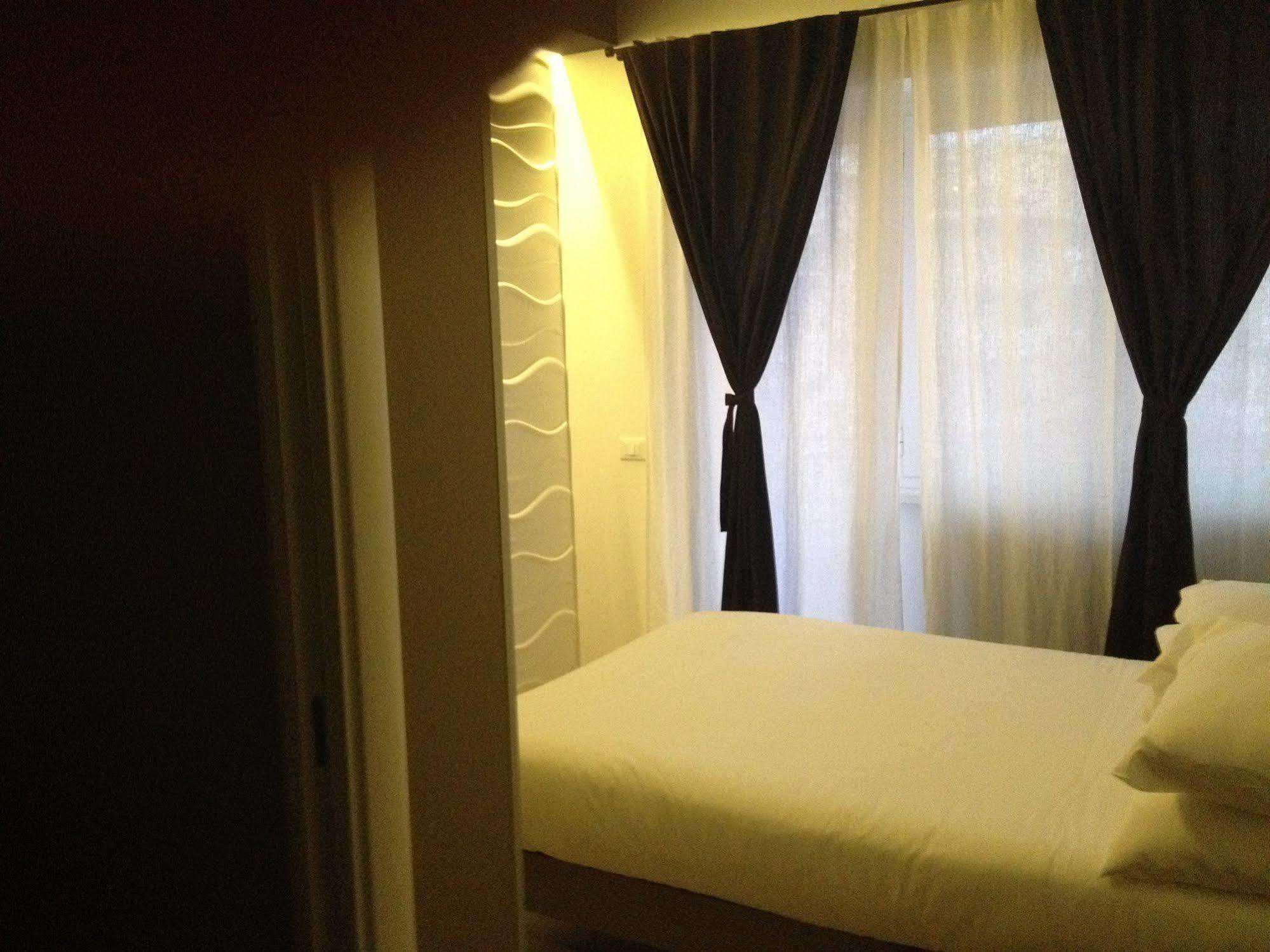 Bed and Breakfast Living Rzym Zewnętrze zdjęcie