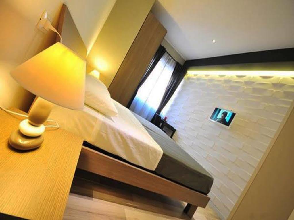 Bed and Breakfast Living Rzym Zewnętrze zdjęcie